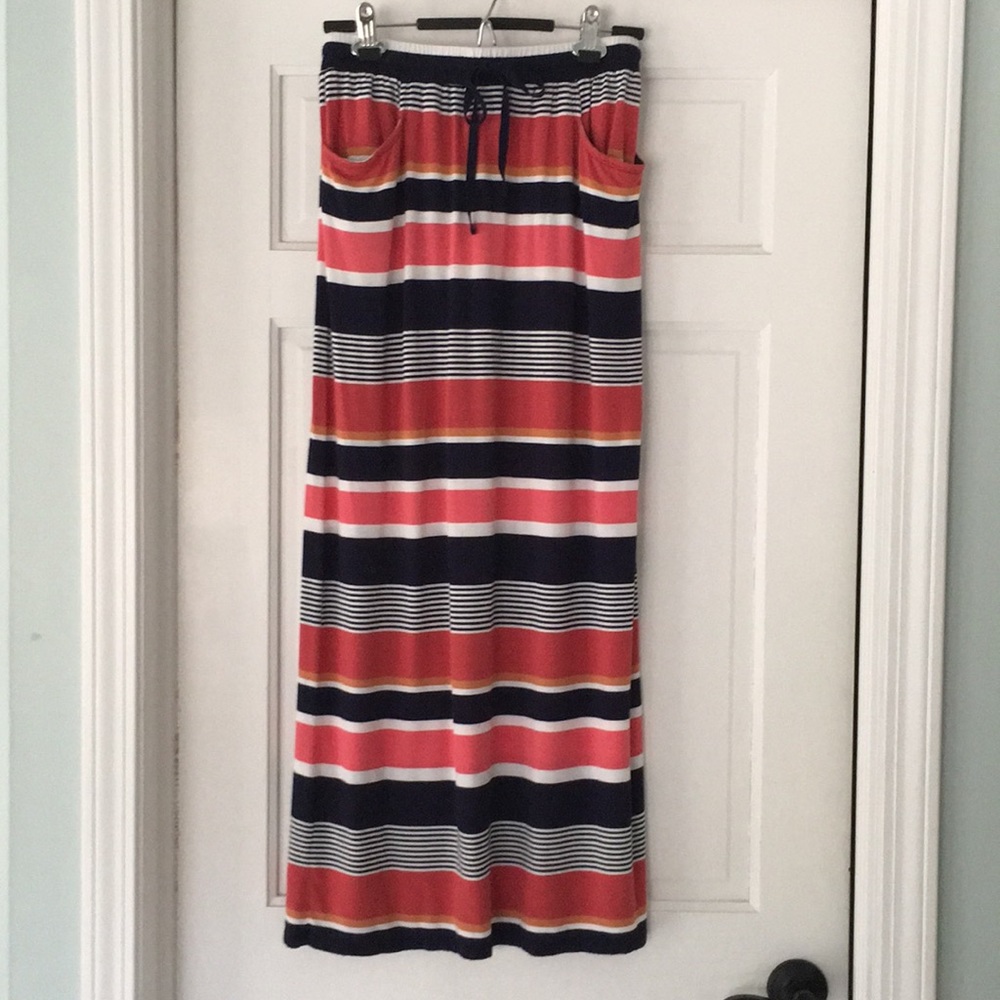 Max Studio Maxi Dress w pockets, small